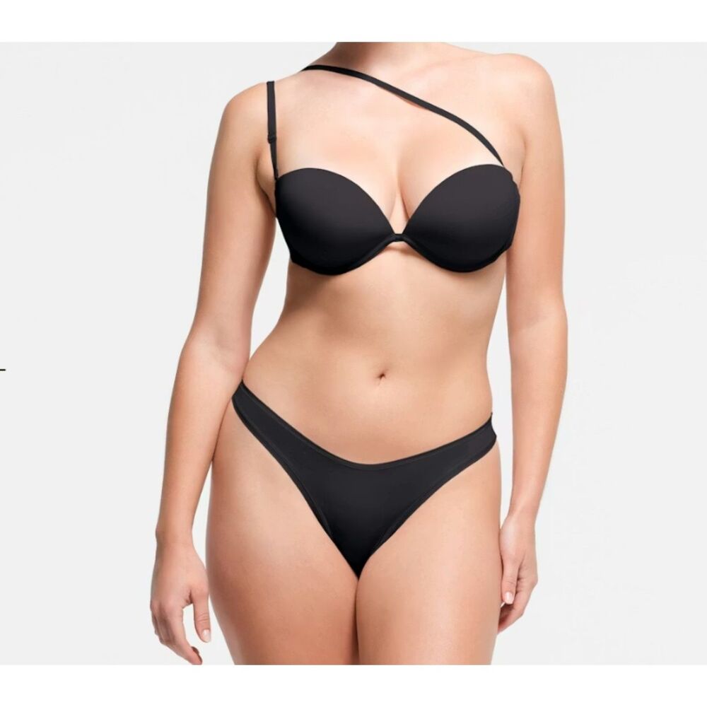 NEW SKIMS Multiway Underwire Bra Onyx Black 36A NWT Strapless